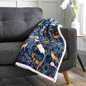 Deyongs Fox and Deer Navy Printed Fleece Electric Heated Throw